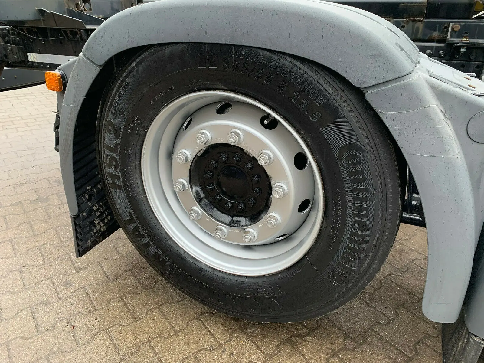 MAN TGX 26.480 контейнеровоз низкорамный BDF из Германии, 2015 г, кабина XLX, г/п 16т - фото 12