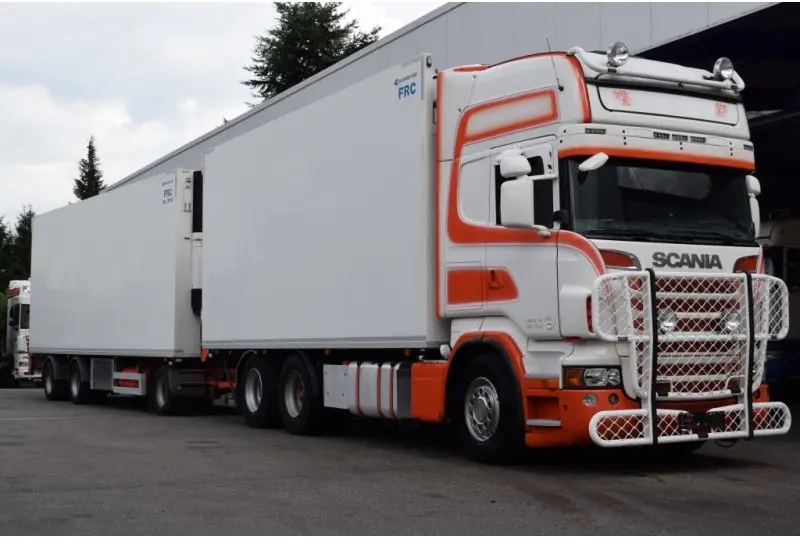 Автопоезд рефрижератор Scania R730 + Schmitz, 110м3, 2012г, общая г/п 31т. - фото