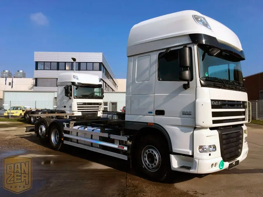 Контейнеровоз БДФ DAF XF 105.460, из Германии, 12/2013 - фото