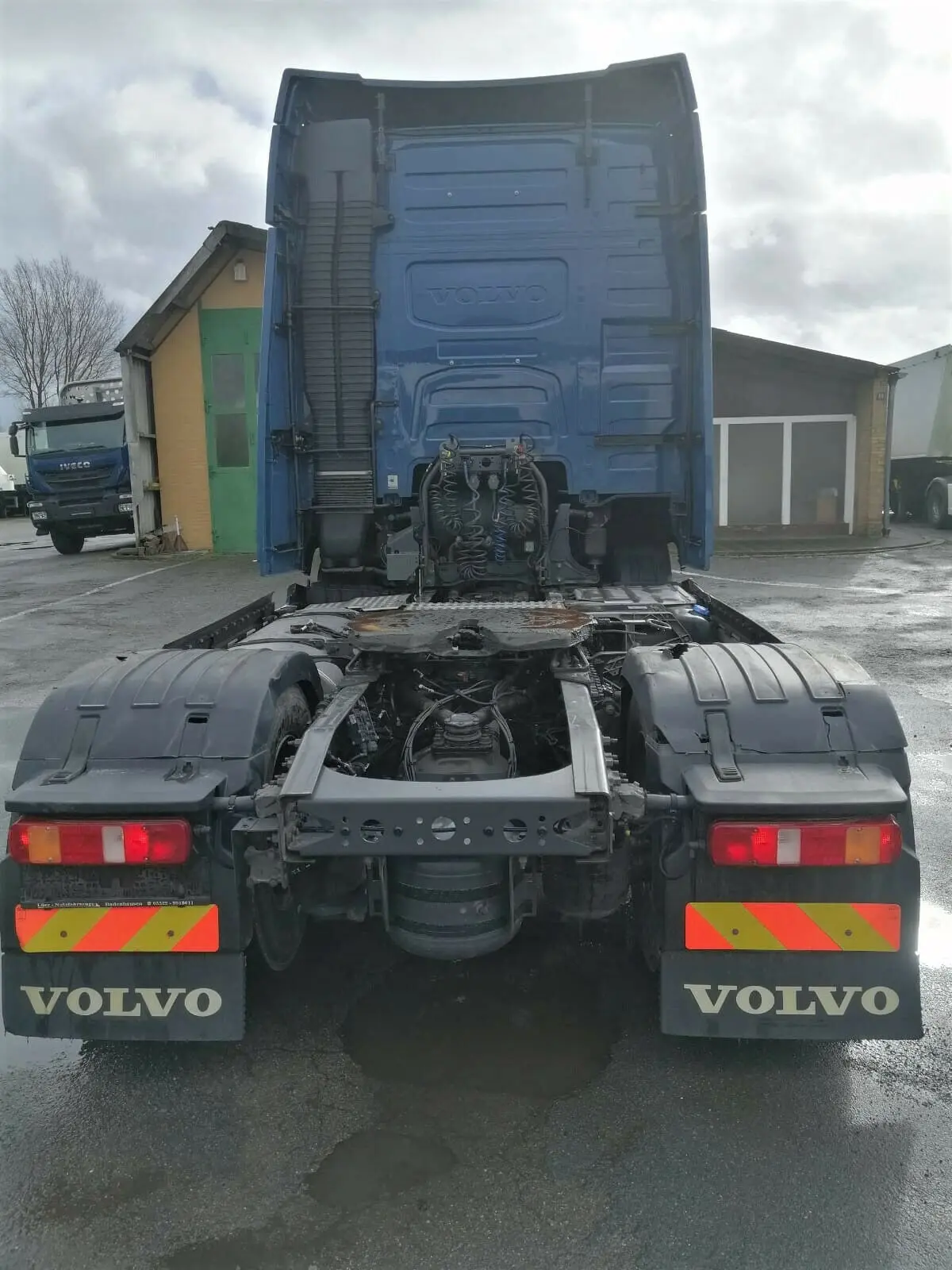 Седельный тягач Volvo FH 460, 4х2, 2016 год, 2 бака, 2 спальника, без пробега по РФ - фото-детальных 2