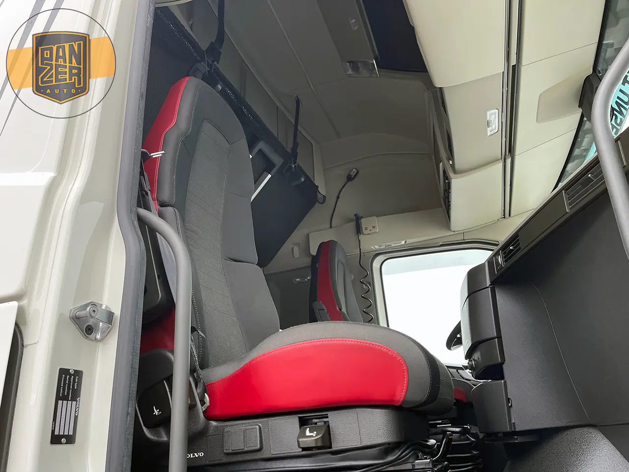 Volvo FH460 БДФ контейнеровоз из Германии, 2019 год - фото 5