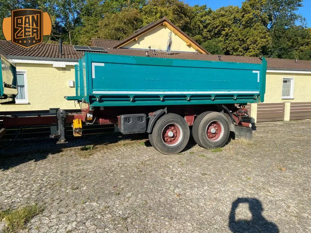 9 16