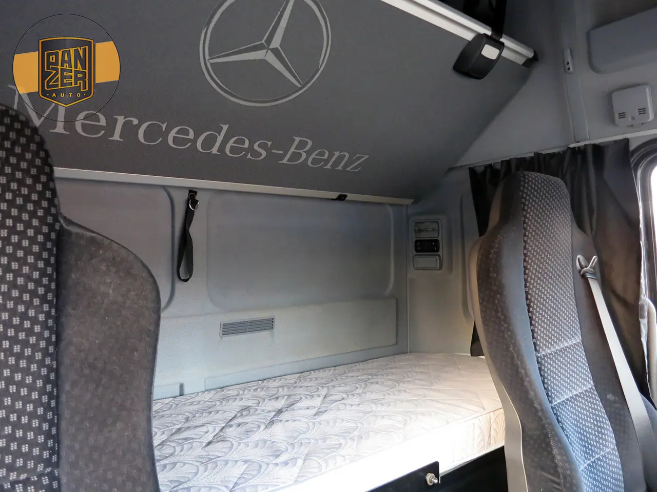 Mercedes Atego 822 L, 2013г, пятитонник, штора-борт 41 м3, 2 спальника - фото 16