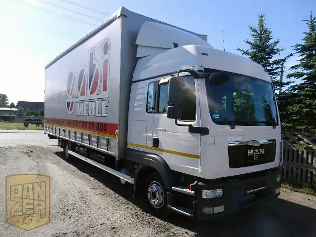 MAN TGL 8.220, штора 57м3, кузов 7.7м, ворота, 2 спальника - фото 5