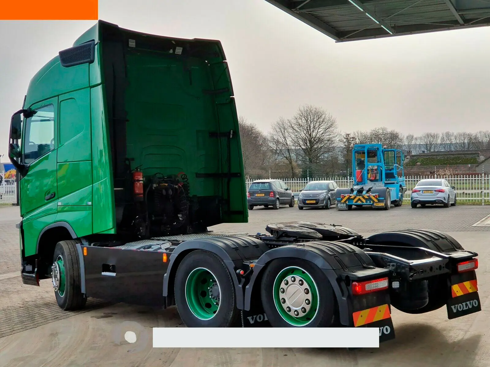 Тягач Volvo FH460, 6х2, 2015 год, подъемная ось, без пробега по РФ - фото-детальных