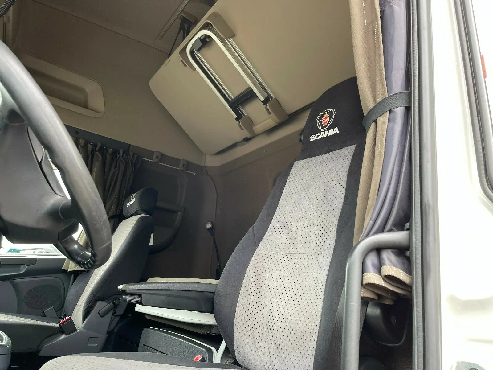 Scania R450, 6х2, 2015 год, штора 60 куб, 18 европалет, без пробега по РФ - фото 5