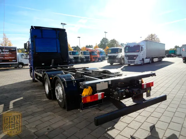 Шасси Mercedes Actros 2544 MegaSpace, 2010г, максимальная комплектация, для BDF кузовов на 7150 и 7450 - фото