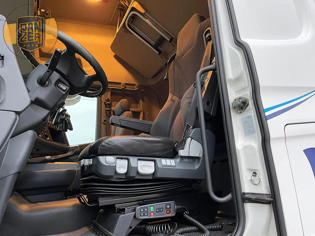 Scania R490 рефрижератор 50 кубов мультитемпературный, кабина Topline, 2016 год, без пробега по РФ - фото 3