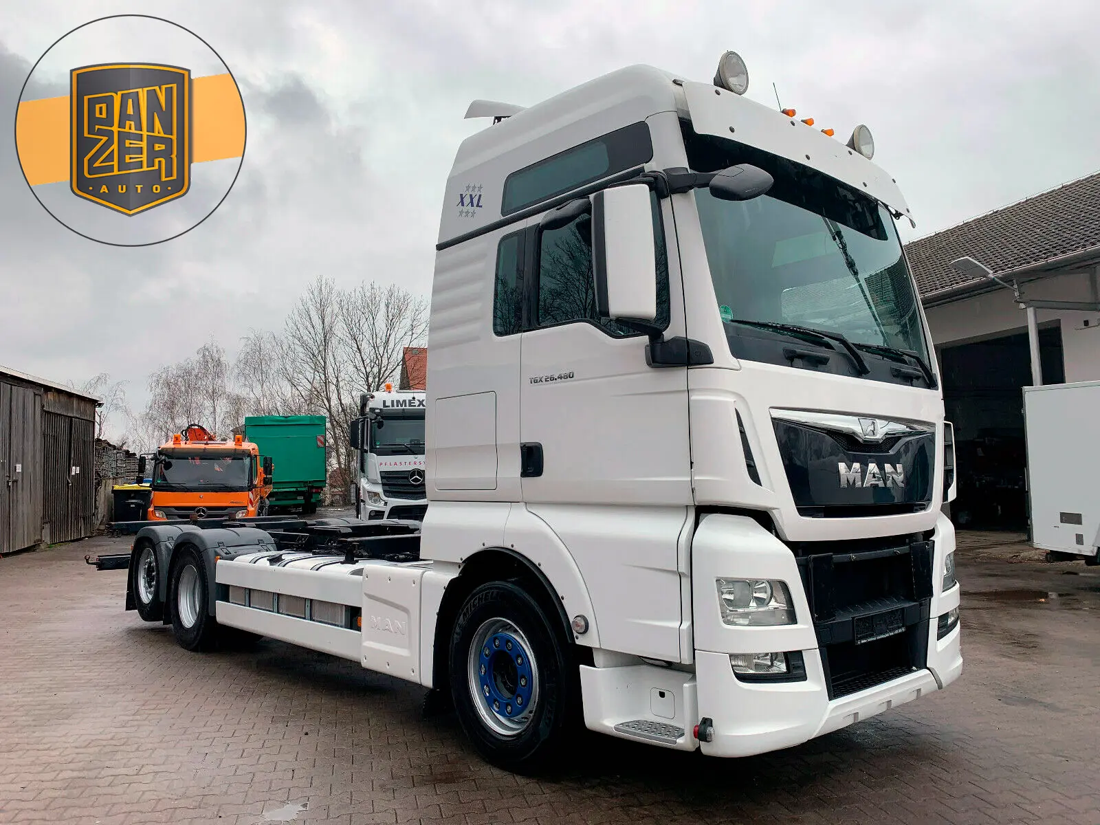 MAN TGX 26.480 контейнеровоз низкорамный BDF из Германии, 2015 г, кабина XLX, г/п 16т - фото