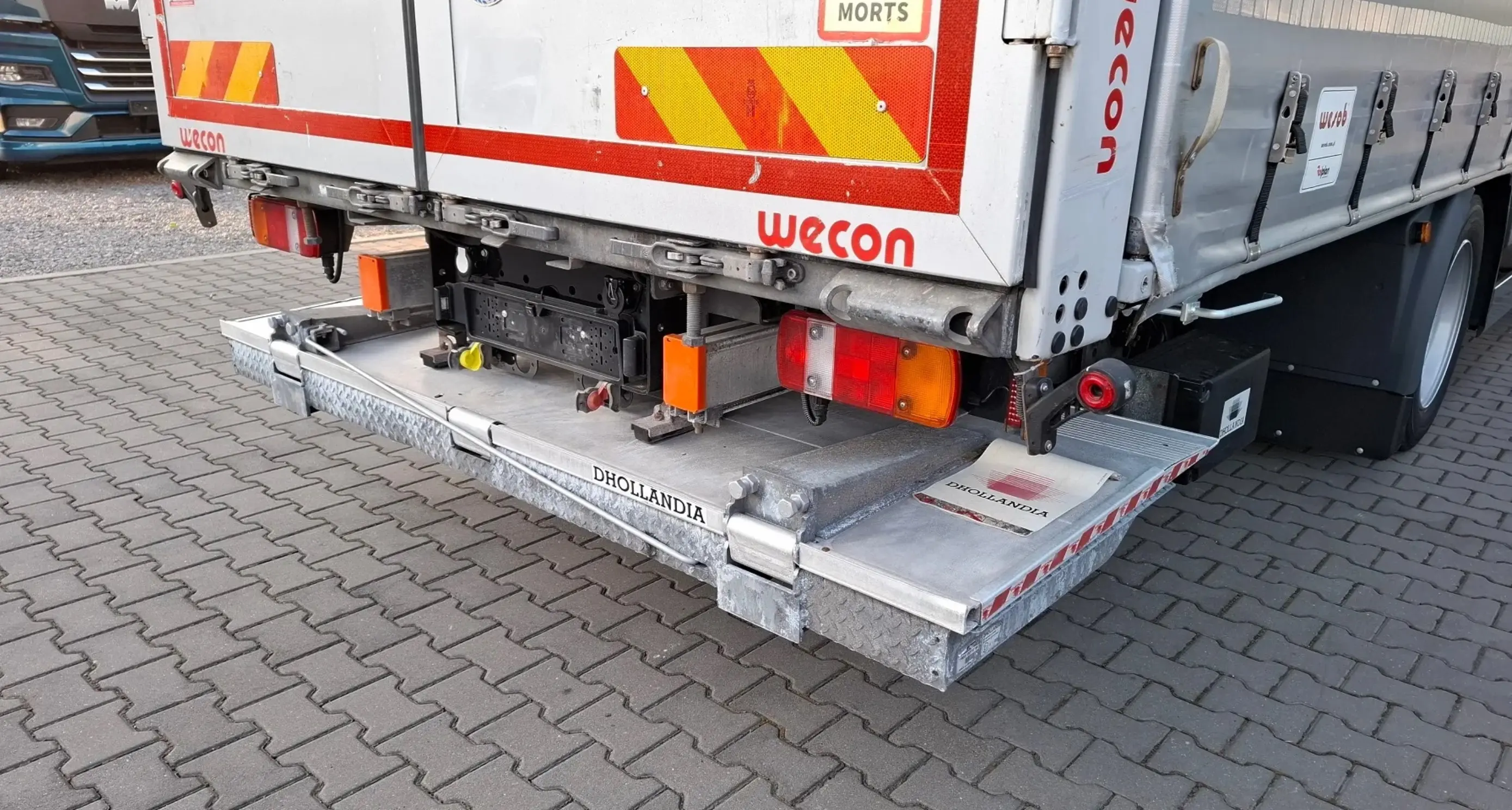 man tgx 18.360, 2019 года, штора 20 палет, ворота и гидроборт 8