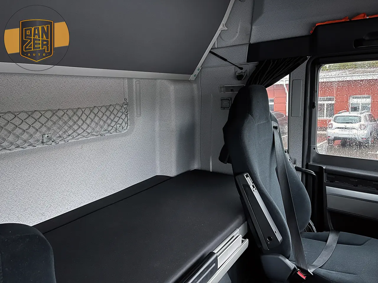 MAN TGX 26.440, 6х2, 2015 год, БДФ контейнеровоз, г/п 16 тонн, без пробега по РФ - фото 27