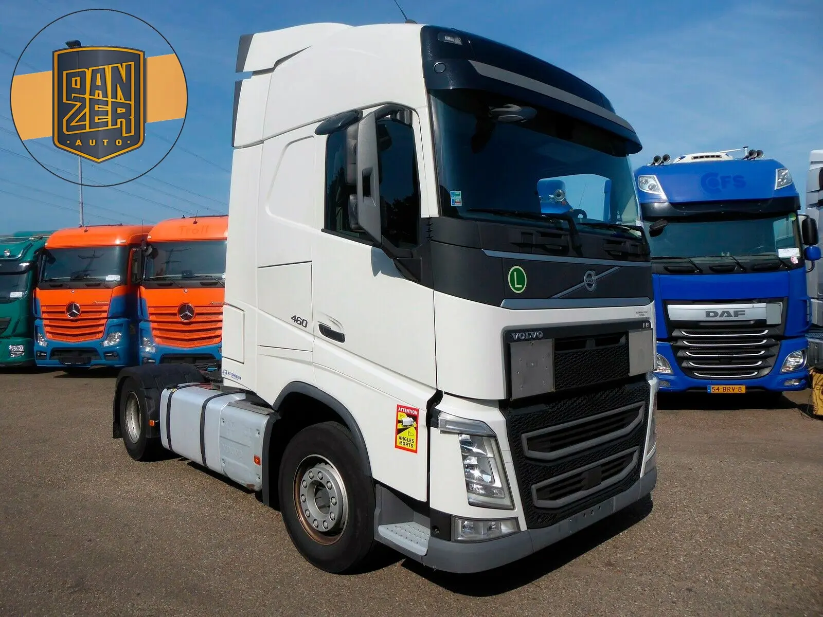 Тягач Volvo FH460, 4х2, 2016 год, 2 бака, 2 спальника, без пробега по РФ - фото-детальных