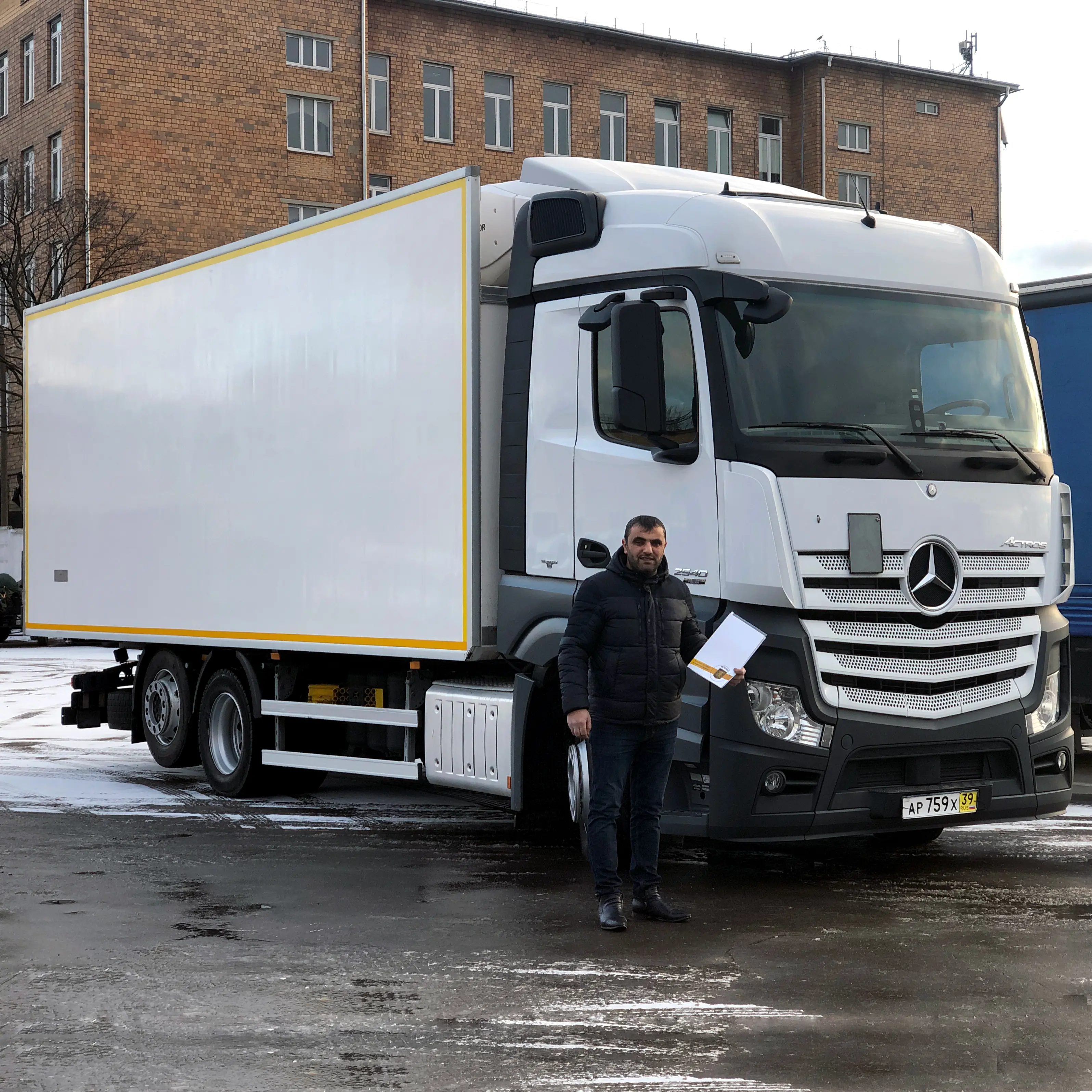 Фотография покупателя Mercedes Actros 2540 рефрижератор, г. Архангельск - регион отгрузки