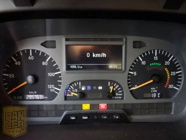 Mercedes-Benz Atego 818L, фургон 44м3, кузов 7.1м, ворота, 3-местный салон, фаркоп, пневмо - фото 4