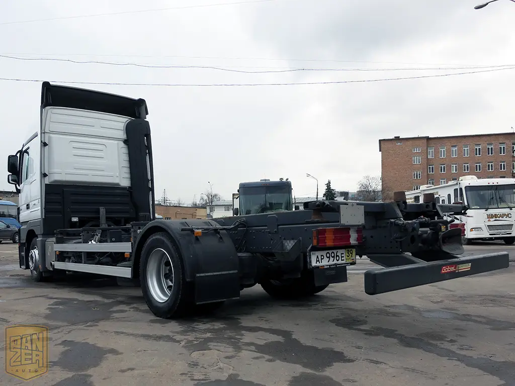 Шасси BDF, Mercedes-Benz Actros 1841 LL, 2010г, кабина Megaspace, макс. комплектация - фото