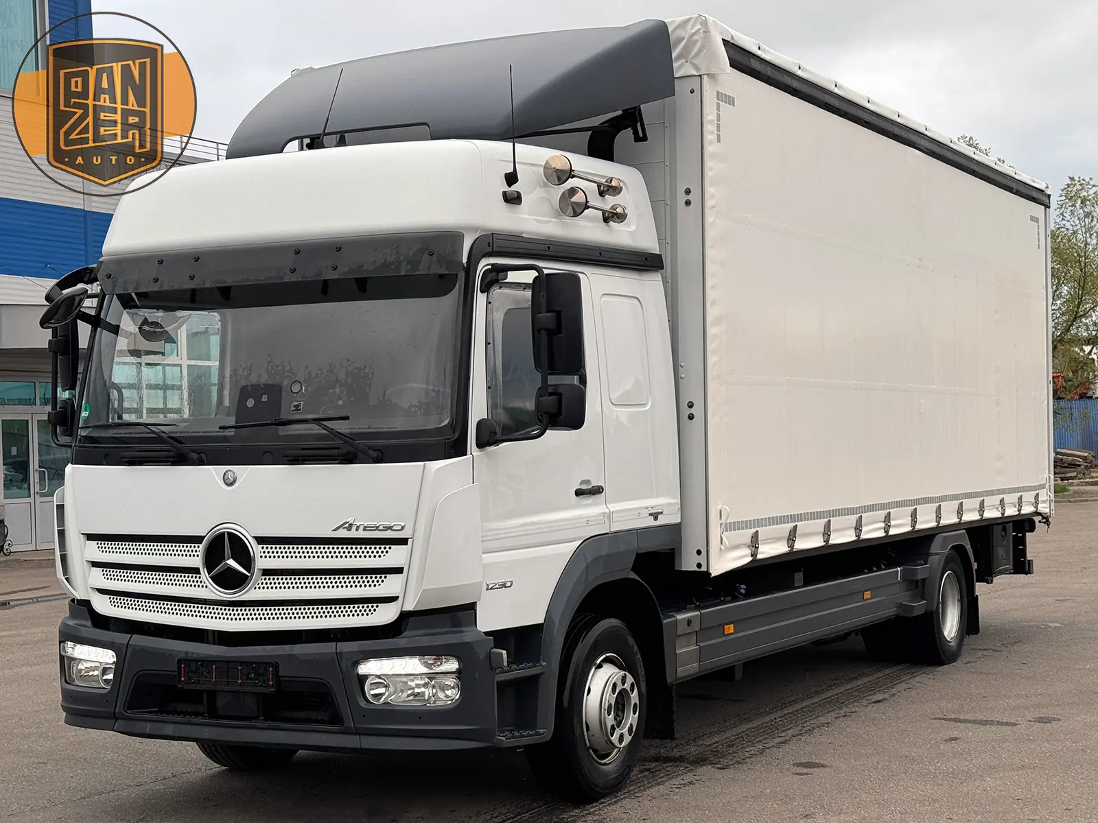 Mercedes-Benz Atego 1230, 2018 год, штора 50 м3, гидроборт, 2 спальника 8