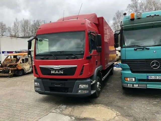 MAN TGM 12.250, фургон с гидробортом, без пробега по РФ - фото 9
