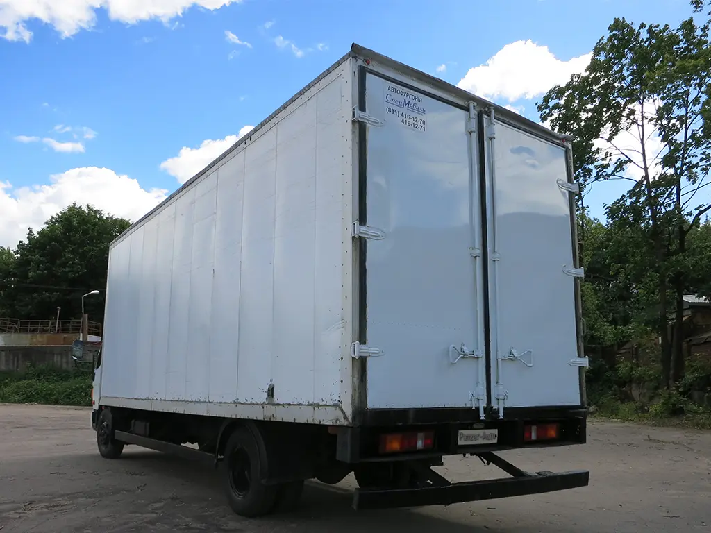 Hyundai HD 78, 2011 год, г/п 5 тонн, фургон 34 м3 - фото