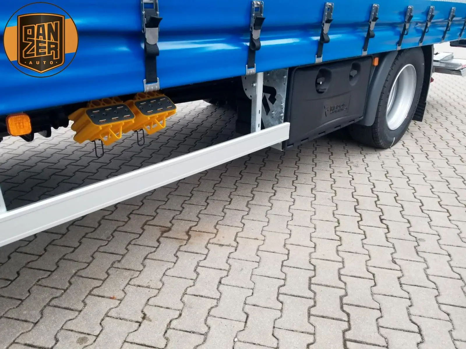 	Альт деталки MAN TGL 12.250, 2013 год, Euro 5, шторно-бортовой кузов 42 куб, гидролифт, 18 европалет test7 8