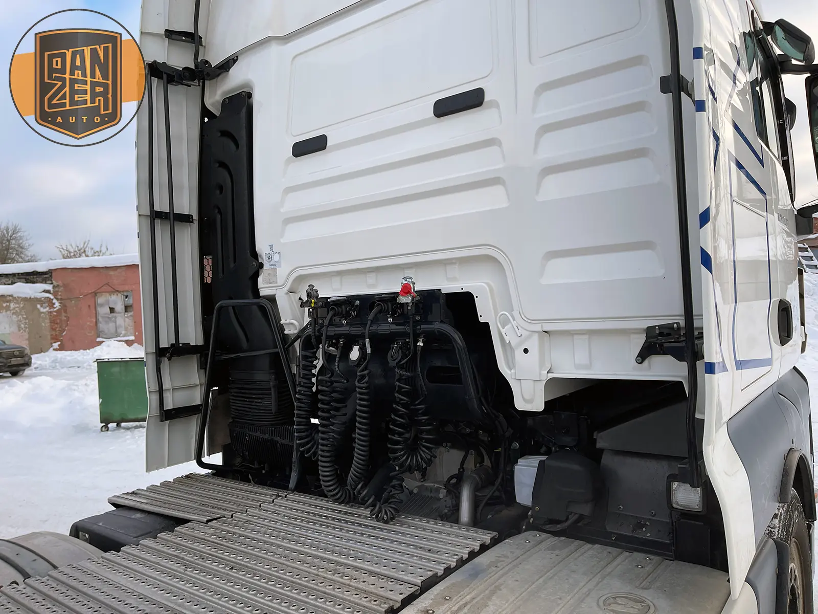 MAN TGX 18.480 тягач 4х2, XXL кабина, 2 бака - фото-детальных 19
