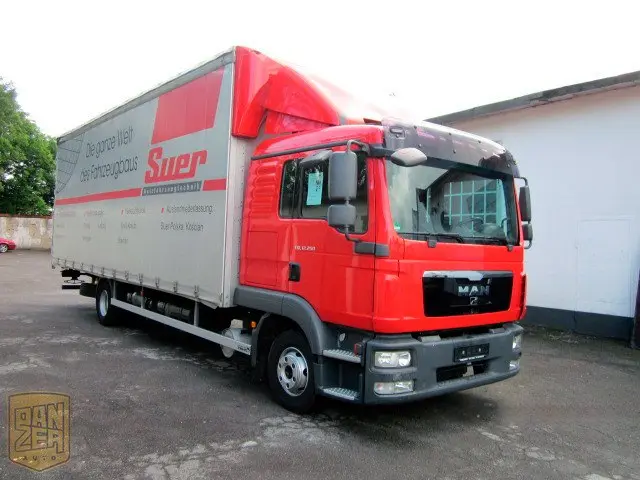 MAN TGL 12.250 BL, 55м3 штора, спальник, автономка, кондиционер. 2010г - фото