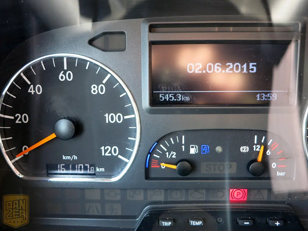 Mercedes-Benz Atego 1229L, 2012г, штора 48м3, гидролифт, 2 спальника - фото 13
