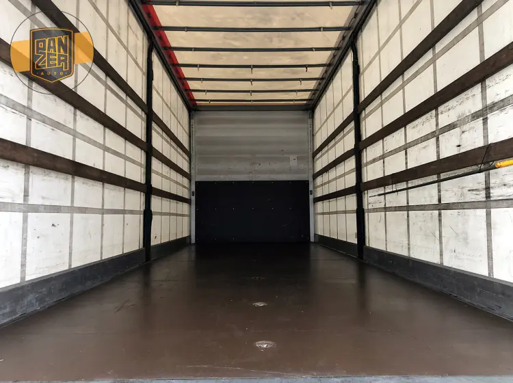 Mercedes Atego 1224L, 02/2013г, штора 50 м3, гидролифт, 2 спальника - фото 14
