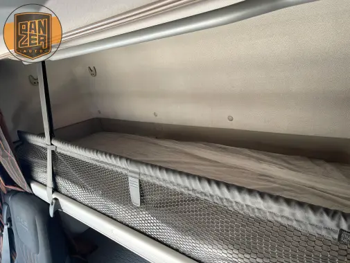 DAF XF530 6x4 тягач-тяжеловоз, сцепной вес 80 тонн - фото-детальных 32