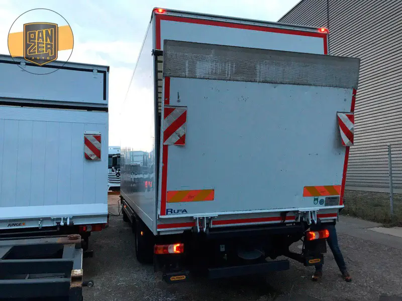 Грузовой фургон Mercedes Atego 1224, 2014 год | 1