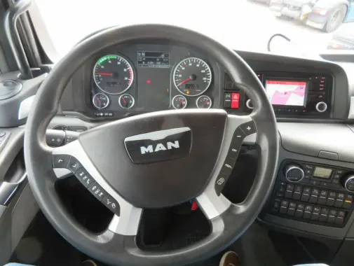 MAN TGX 26.480 контейнеровоз низкорамник БДФ из Германии, 2015 г, кабина XLX, г/п 16т - фото 4