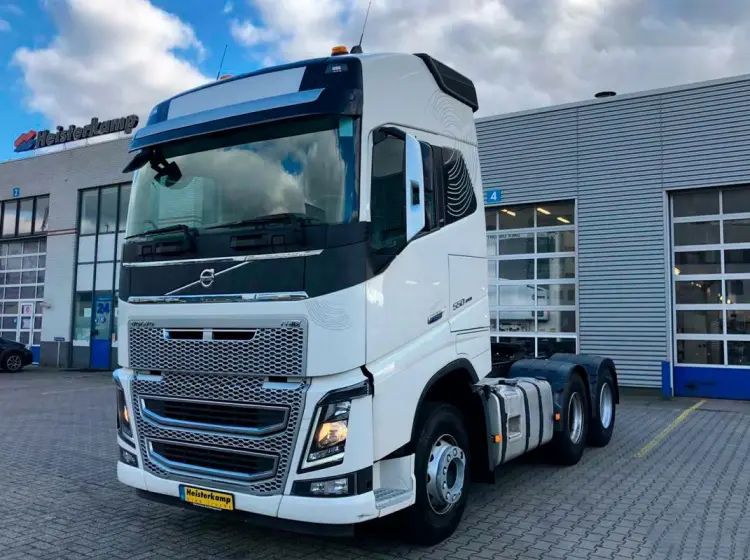 Тягач Volvo FH16 550, 6х4, 2015 год, пневмоподвеска, без редукторов, без пробега по РФ - фото-детальных 8