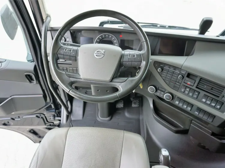 Тягач Volvo FH 540 Dual Clutch, 2018 год, 6х2, без пробега по РФ - фото-детальных 4