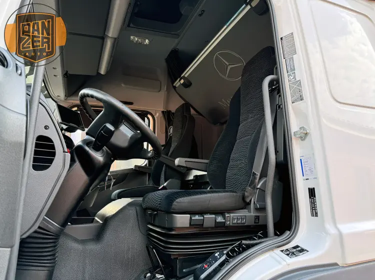 mercedes atego 1224, 2018 год, фургон 50 кубов, гидроборт 3