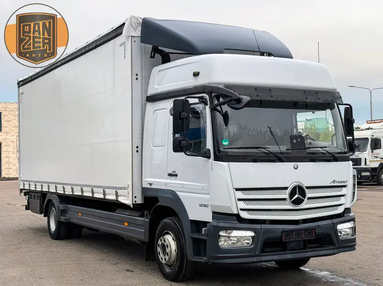 Mercedes-Benz Atego 1230, 2018 год, штора 50 м3, гидроборт, 2 спальника