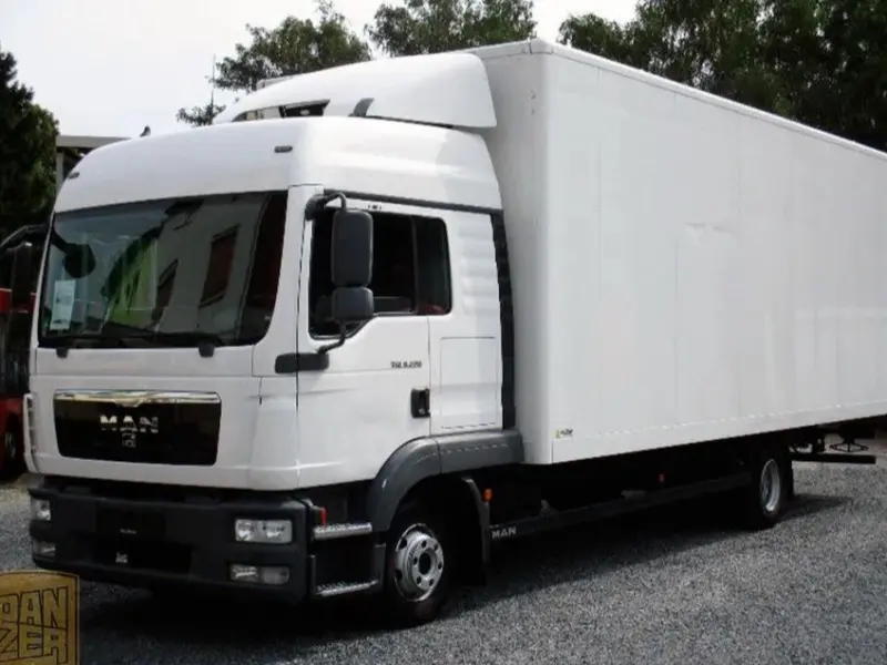 Грузовой фургон MAN TGL 8.220, 2011 год | photo 1