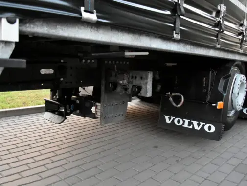 Кубовик Volvo FH 420, 6х2, 2017 год, штора 68 кубов, 23 европалета, без пробега по РФ - фото 6