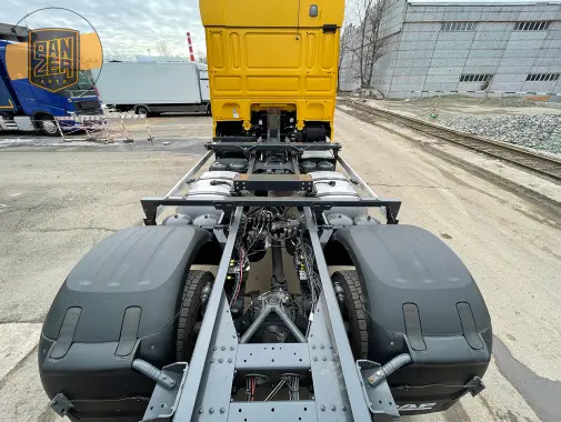 Контейнеровоз BDF DAF XF480 из Германии, 2018г, Super Space Cab, гидроборт - фото 2