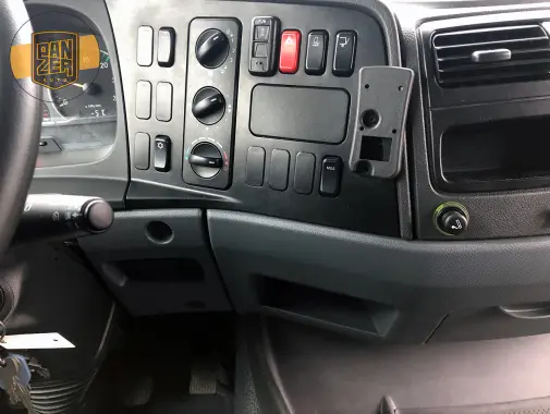 Mercedes Atego 1224L, 02/2013г, штора 50 м3, гидролифт, 2 спальника - фото 21