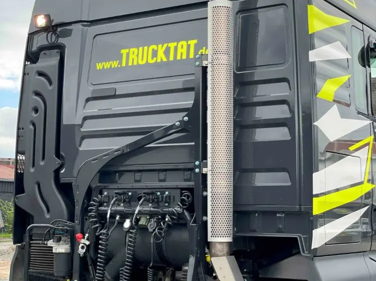 Тягач MAN TGX 33.510, 6х4, 01/2021 год, кабина XLX, пневмоподвеска, без пробега по РФ - фото-детальных 17