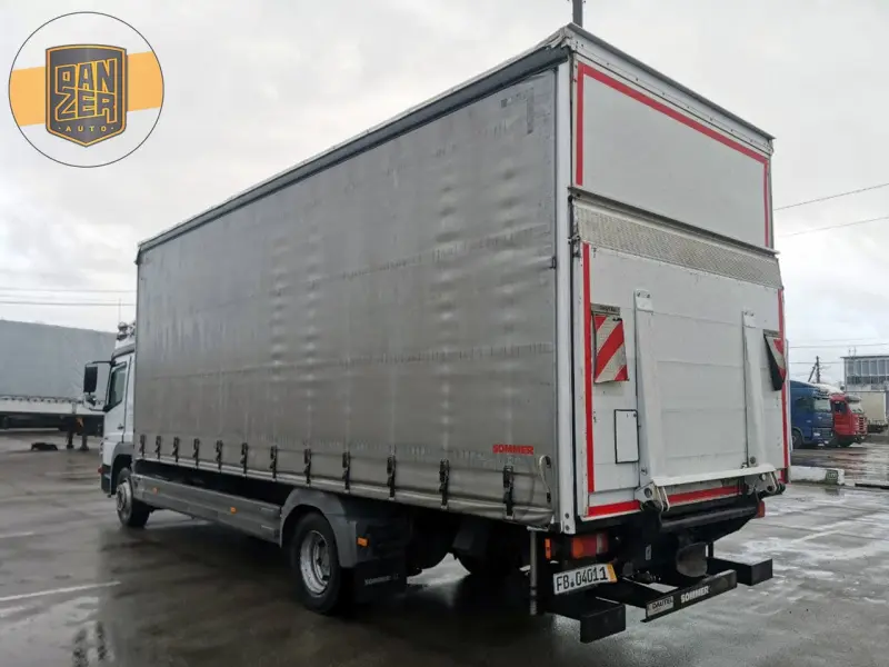 Грузовик тентованный Mercedes Atego 1229, 2013 год | photo 1