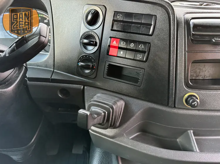 mercedes-benz atego 1230, 2019 год, фургон 18 палет с воротами 36