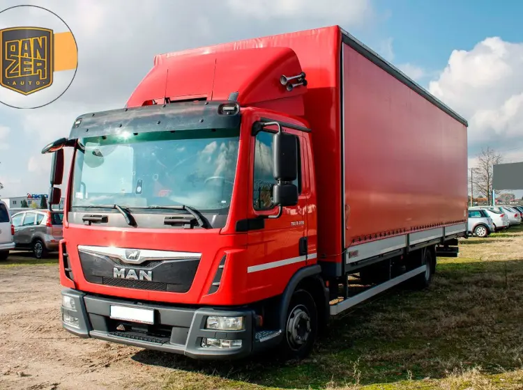 MAN TGL 8.220 BL, 2017 год, штора-борт 65 кубов, ворота, 21 палет - фото