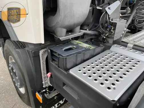 Тягач Volvo FH540, 2018 год, 6х4 с подъемной осью - фото-детальных 15