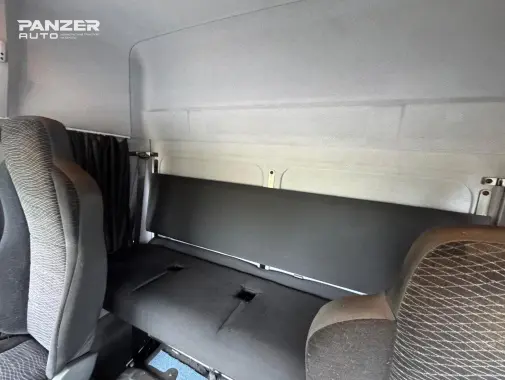 Грузовик Mercedes-Benz Atego 1224, 2016 год, промтоварный фургон 42 м3, гидролифт - фото 16