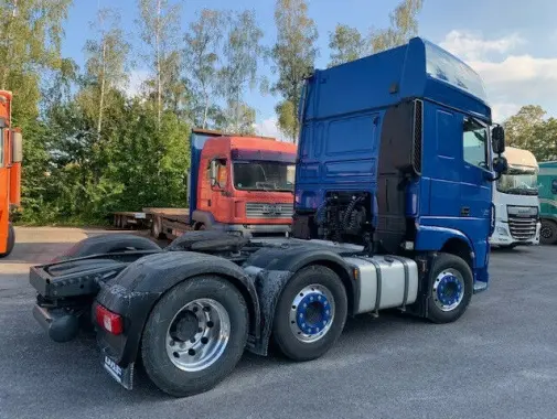 Тягач DAF XF 106 510, 6х2, кабина Супер Спейс, подъемная ось, механика, без пробега по РФ - фото-детальных 2