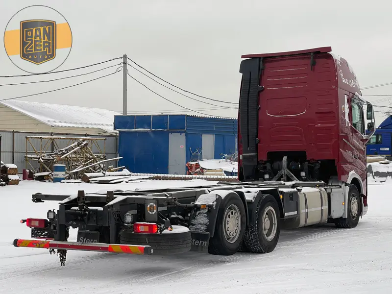 Грузовой контейнеровоз Volvo FH 460, 2019 год | photo 1