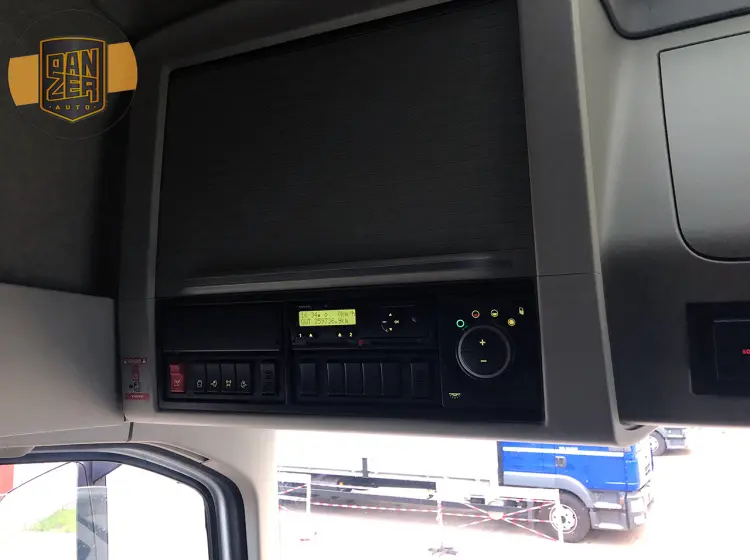 Тягач Volvo FH 500, 2018 год, 6х2, Globetrotter XL, без пробега по РФ - фото-детальных 13