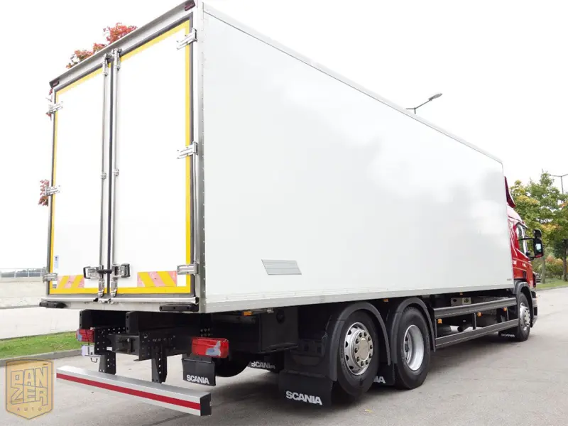 Грузовик рефрижератор Scania P 360, 2012 год | photo 1
