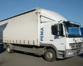 Грузовик тентованный Mercedes Atego 1224, 2011 год | photo 0