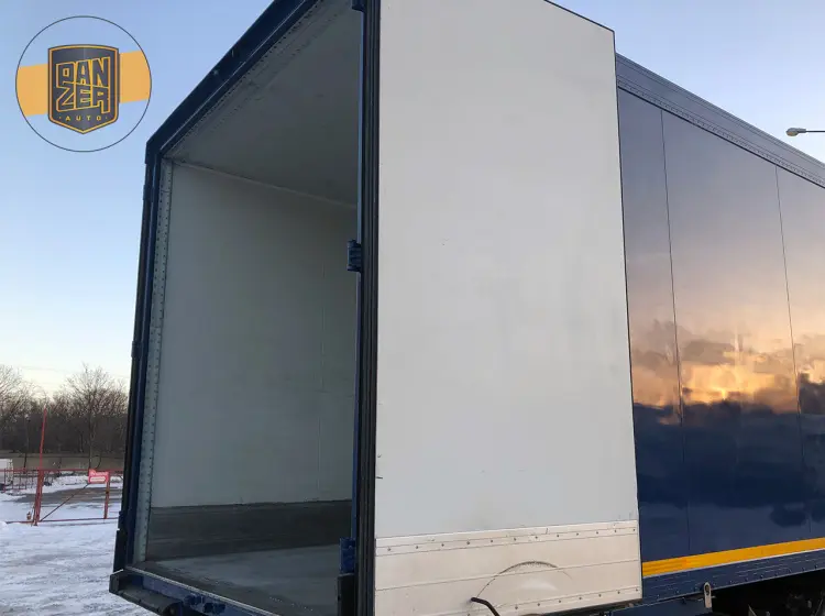 Рефрижератор пятнадцатитонник Volvo FH 500, объем 45 кубов, 2017 год - фото 10